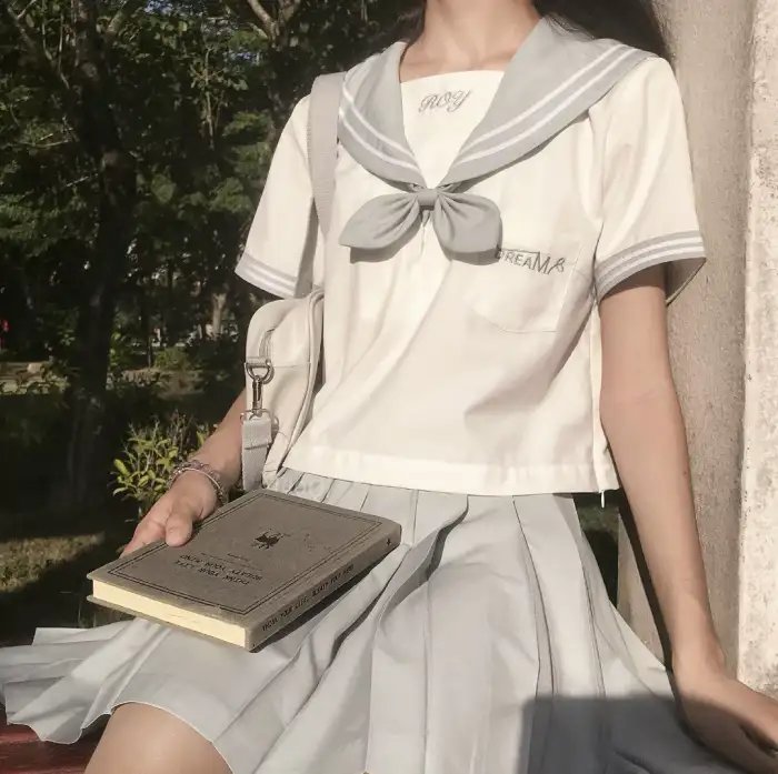 大明湖畔有人家